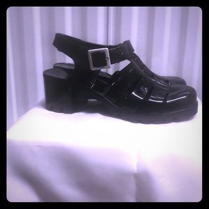 Jelly bean black heeled sandal